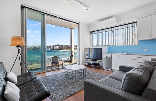 North Bondi House | Bondi Vista Beachfront Apartment