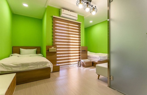 Bonghwa House | Bonghwa Chunyangmok Hostel