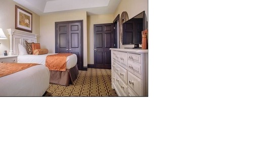 Lake Buena Vista Resort | Bonnet Creek Orlando - 2 Bedrooms Luxury Condo