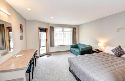 Mosgiel Hotel | Bonnie Knights Motel Mosgiel