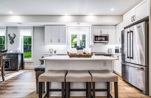 Minett House | Bonnieview Cottage (#37)