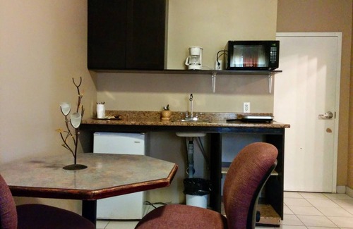 Bonnyville Hotel | Bonnyville Hotel