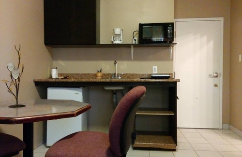 Bonnyville Hotel | Bonnyville Hotel