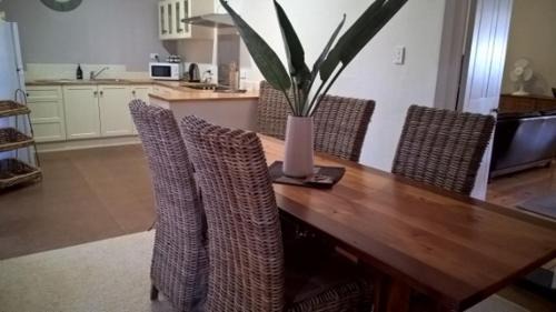 Waikerie House | Book Keepers Cottage