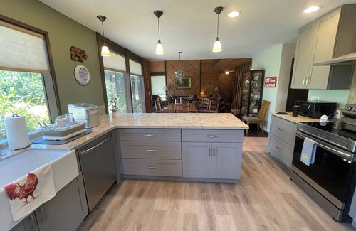 Cedar Ridge House | BOOK NOW for Summer