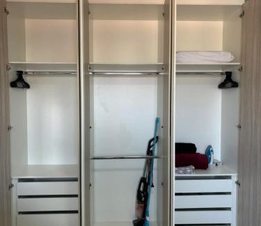 Araraquara Apartment | BOOKlN'Beatles- Spot Residence Miami 708