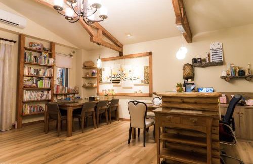 Taitung City Centre House | Books & Woods Bed and Breakfast