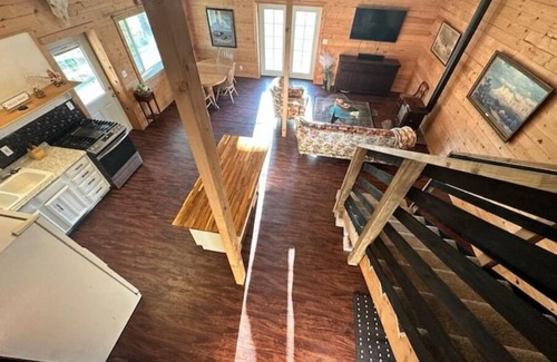 Frenchtown Cabin | Boone's Cabin