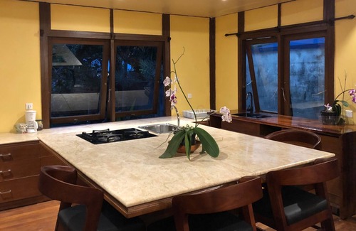 Nunue Villa | Bora Bora waterfront sunrise villa