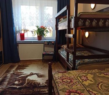 Narewka House | Bora Zdrój - pokój czteroosobowy 1