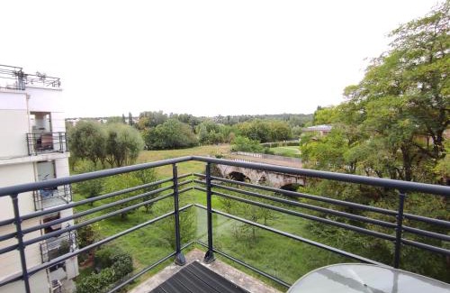 Carrieres-sous-Poissy Apartment | Bord de Seine
