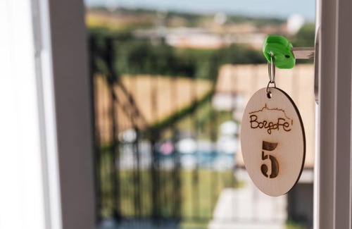 Fermo House | Borgo Fe'