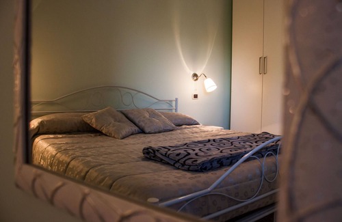 Baselice Bed & Breakfast | Borgo Sciugolo B&B Moon Room