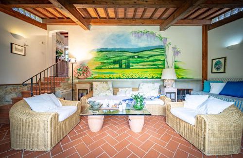 Grassina Apartment | Borgo Spedaletto 3 - Dolcevita Holiday