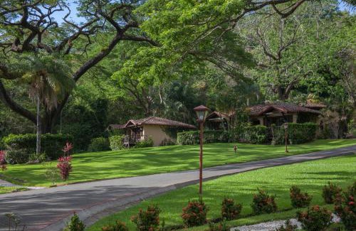 Canas Dulces Hotel | Borinquen Thermal Resort