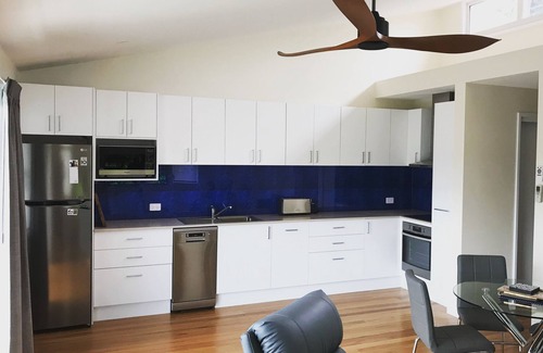 Boambee East Apartment | Borrowdale studio apartment on the Coffs coast