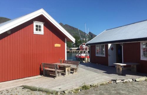 Sørvagen House | Bortersia Holiday Home