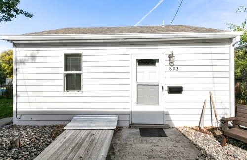 Central - Terry House | Bo’s Bungalow with Hot Tub and Sauna