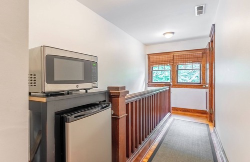 Lockeland Springs Apartment | Boscobel Bungalow - Walkable to Shelby Park