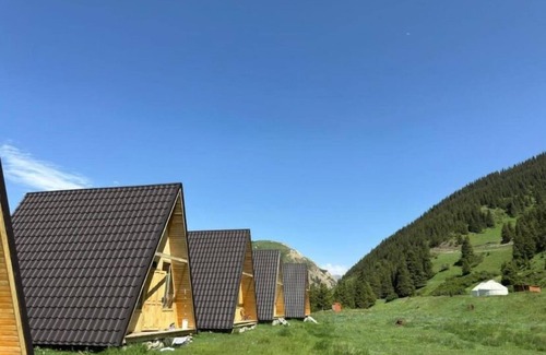 Naryn Region Cabin | Bosogo Resort