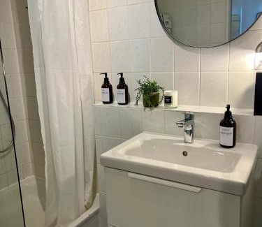 Sudstadt Sudlicher Teil Apartment | BOSTEL 12 - Modernes Apartment mit Top-Anbindung