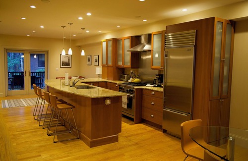 South End Condo | Boston's historic South End! Centrally located, cozy, 2BR condo with AC, WiFi!