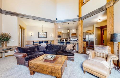 McCall House | BOTHR Steelhead