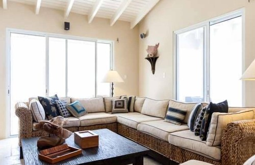 Dawn Beach Estates Villa | Bougainvillea (5/6 Rooms)