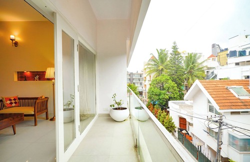 Kalyan Nagar Apartment | Bougainvillea Suites 2 - Charming 2-bedroom apartment in gorgeous Bengaluru