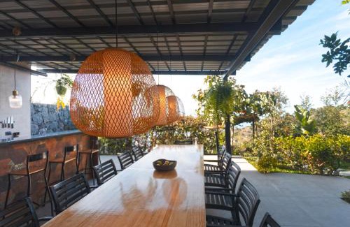 Icod de los Vinos Villa | Bouganville House - Elegant & Peaceful Getaway