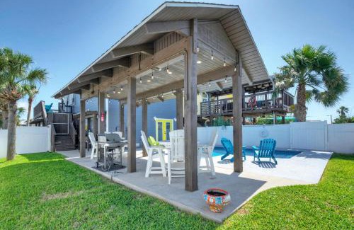 Leeward Sands House | Boujee Pelican by AvantStay PoolGame RoomViews