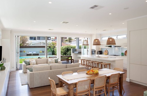 Bondi Beach House | Boulevard Bliss, North Bondi IH