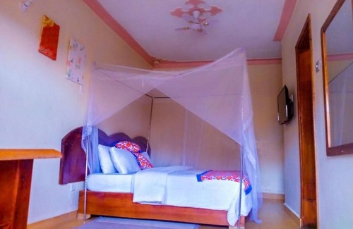 Fort Portal Bed & Breakfast | BOULEVARD EXCELSIOR MOTEL