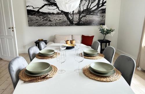 Aalborg Apartment | Boutique-Aalborg-Free parking - Citycenter