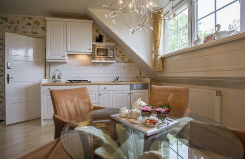 Ritthem Apartment | Boutique Apartment in Ritthem with Terrace