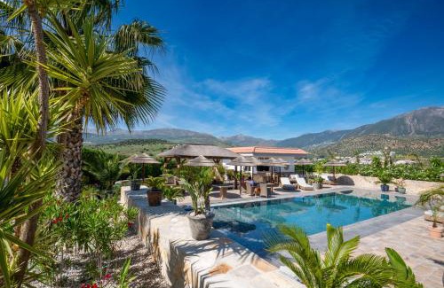 Vinuela Bed & Breakfast | Boutique B&B Villa La Viñuela