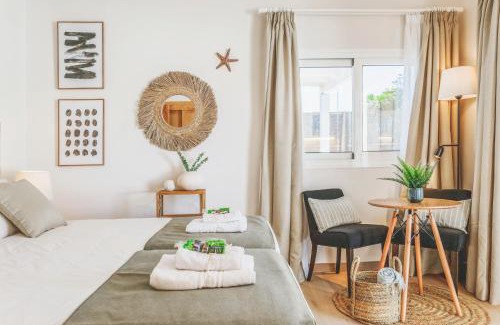 Charco del Palo Villa | Boutique Beach Villa by Lanzarote Retreats - Private Pool - 1 min walk to Sea Pool