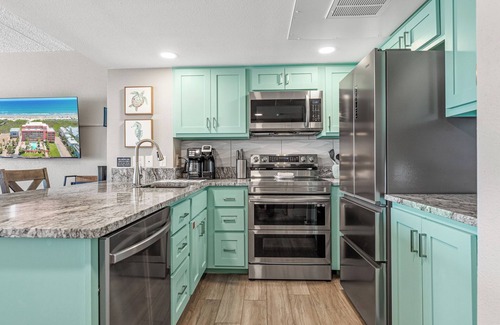 Cinnamon Shore Condo | Boutique Beachfront Resort Condominium with Beach Boardwalk | Casa Condo 208