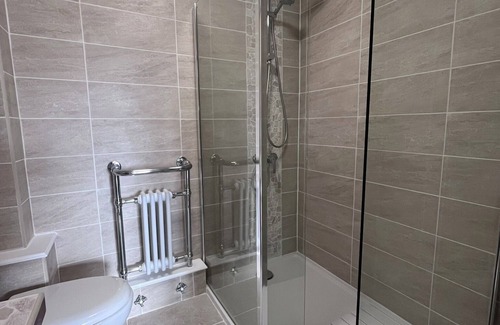 Affieux Bed & Breakfast | Boutique Bed & Breakfast in the French countryside! Great views,rooms and pool.