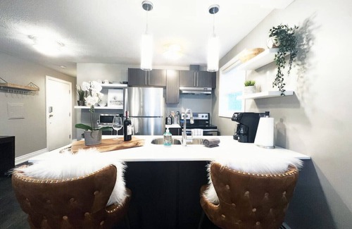 South London Apartment | Boutique Bliss in the Heart of Wortley Village