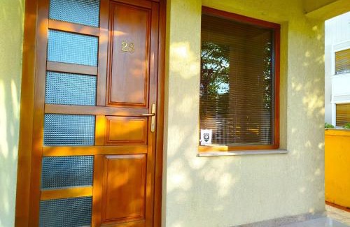 Deva House | Boutique Casa Galbena
