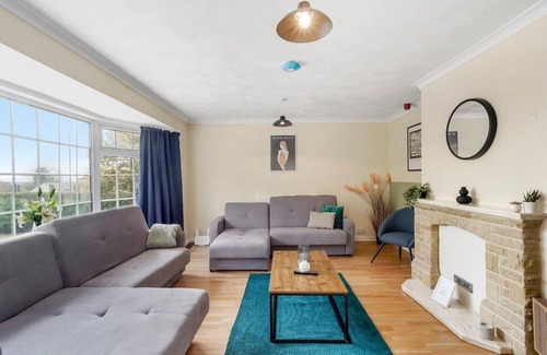 Littleover House | Boutique Derbyshire Abode - Games room - Sleeps 12