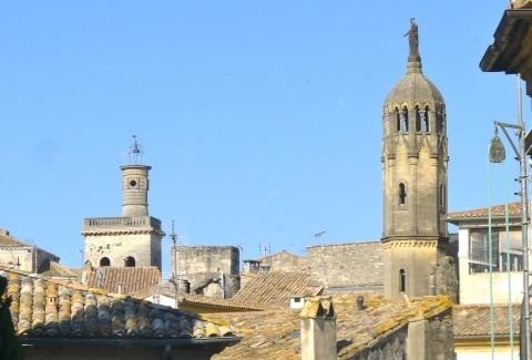 Uzes Hotel | Boutique Hôtel Entraigues