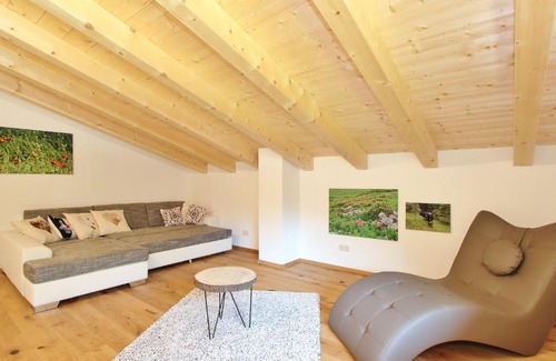 Wald im Pinzgau House | Boutique Holiday Home in Wald in Pinzgau with Garden