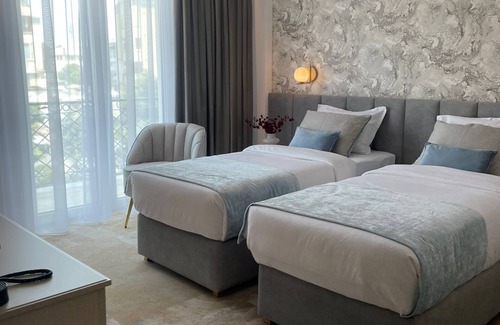 Bals Hotel | Boutique Hotel Bals