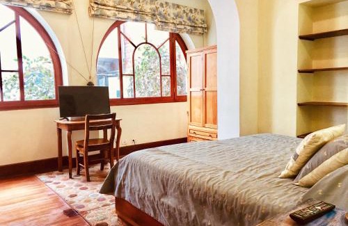 La Mariscal Bed & Breakfast | Boutique Hotel Casa Foch