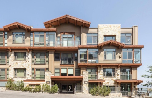 North Park City Apartment | Boutique hotel room w/pool & hot tub at Park City resort base