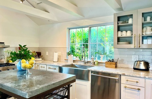 Jamestown House | Boutique Retreat - Jamestown, RI's Hidden Gem!