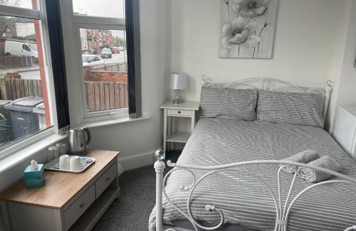 New Ferry House | Boutique Rooms