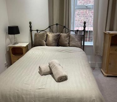 New Ferry House | Boutique Rooms